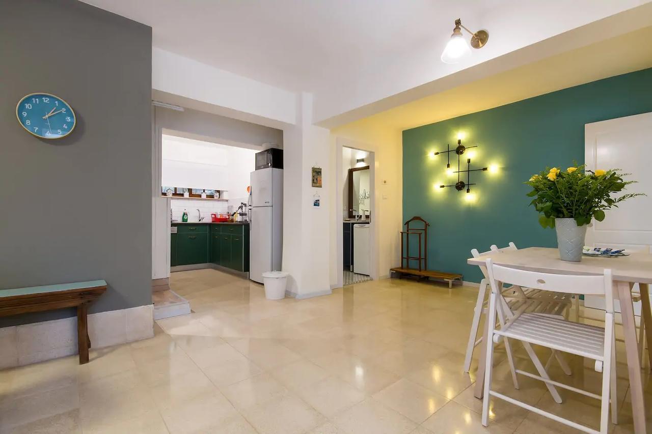 Cozy Apartment In The Carmel Center Haifa Ngoại thất bức ảnh